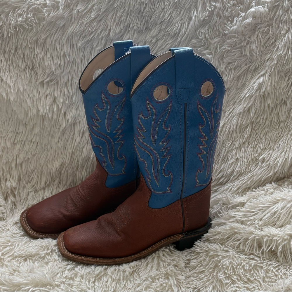 Old West Brown Foot with Blue Shaft Western Cowboy Boots